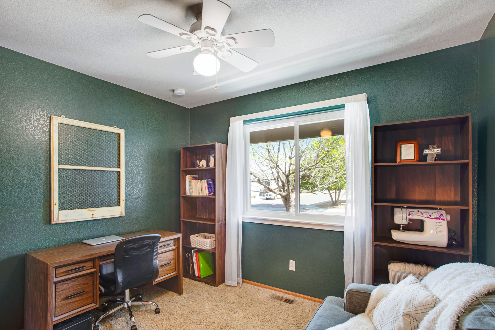 COULD ALSO BE USED AS AN OFFICE