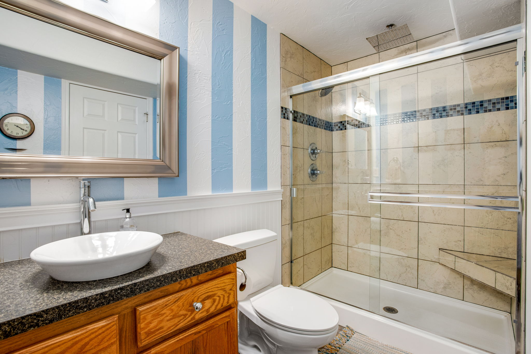 CUSTOM 3/4 BATH WITH 5' 8" TILED SHOWER WITH BENCH SEAT
