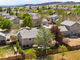 MATURE LANDSCAPING WITH SPRINKLER SYSTEM