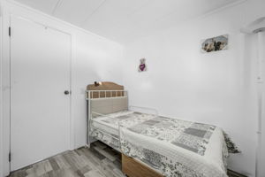  Photo 49