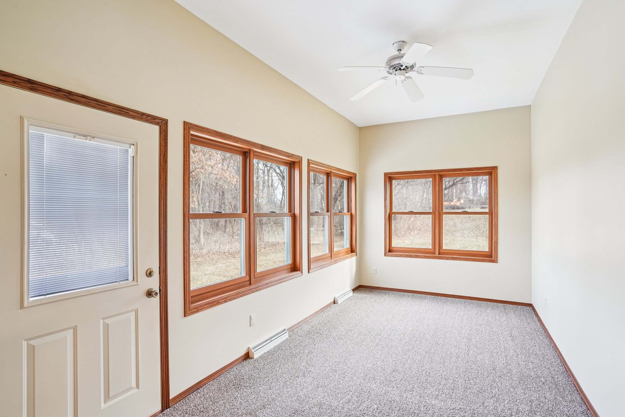 Sunny Wood Dr-S1702-009.jpg