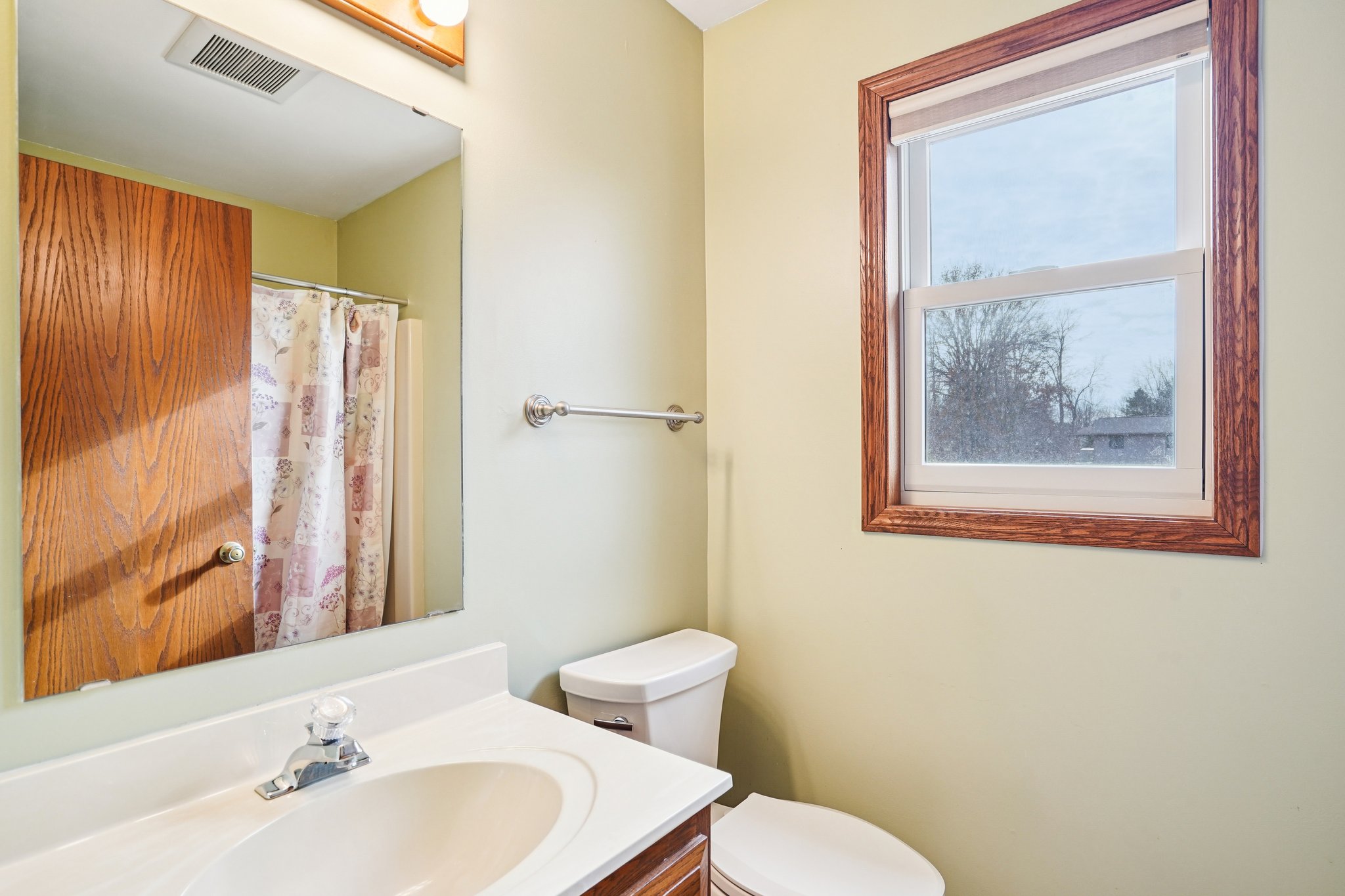 Sunny Wood Dr-S1702-033.jpg