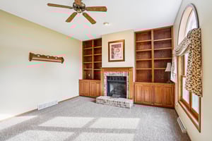 Sunny Wood Dr-S1702-006.jpg