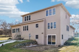 Sunny Wood Dr-S1702-046.jpg