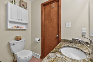  Photo 41