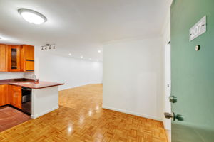 006_377 Mandarin Dr 207