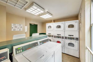 032_377 Mandarin Dr 207