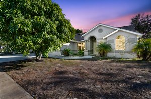 DSC_0223 day to dusk.jpeg