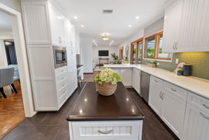 Kitchen Island towards Living Room