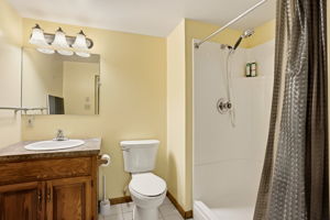  Photo 40