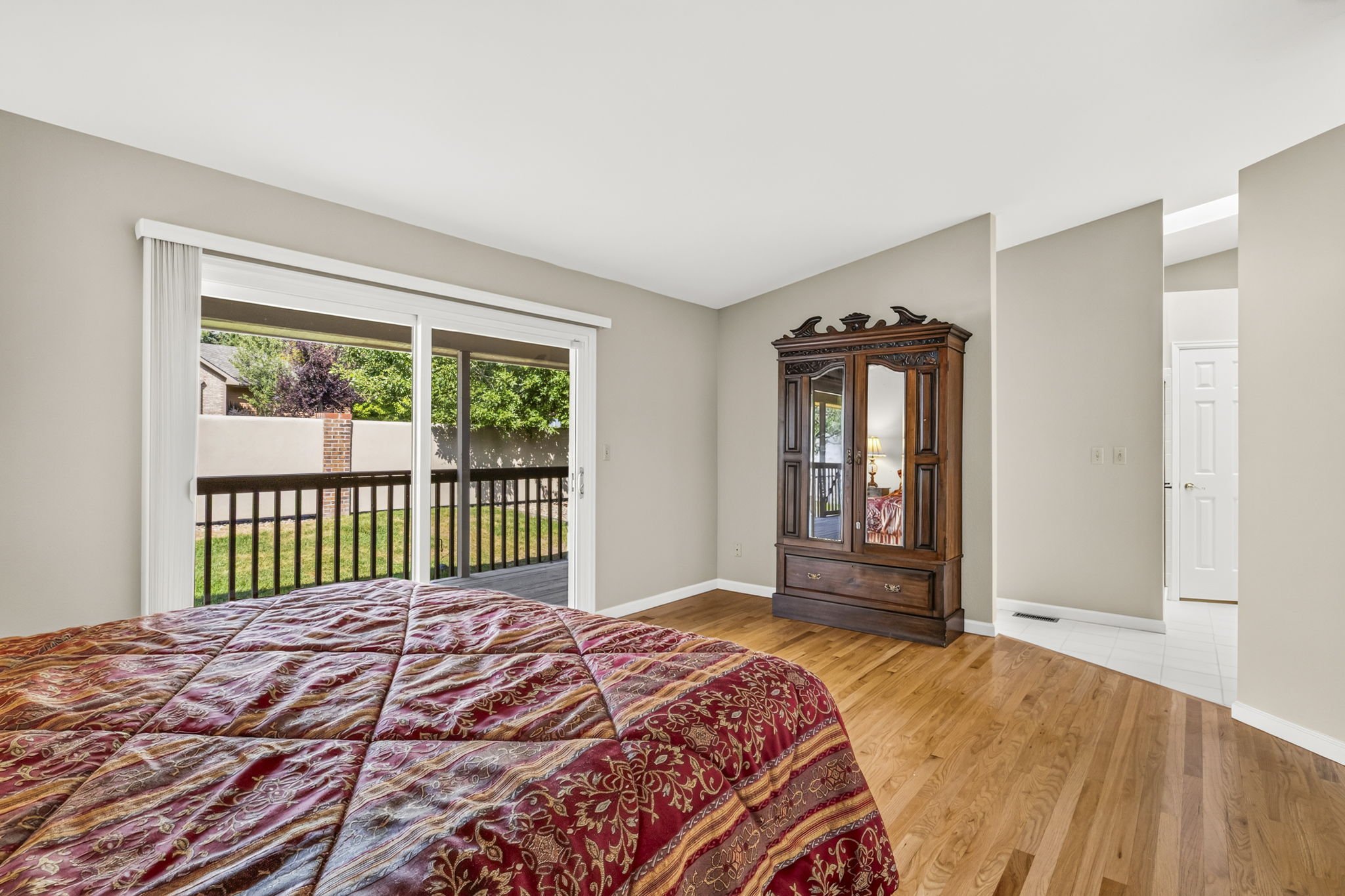 Bedroom