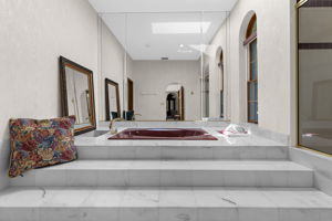  Photo 52