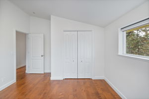 Upstairs Bedroom 2