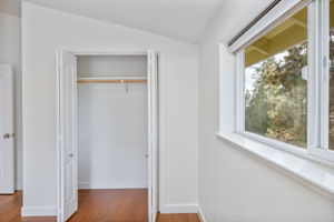 Upstairs Bedroom 2