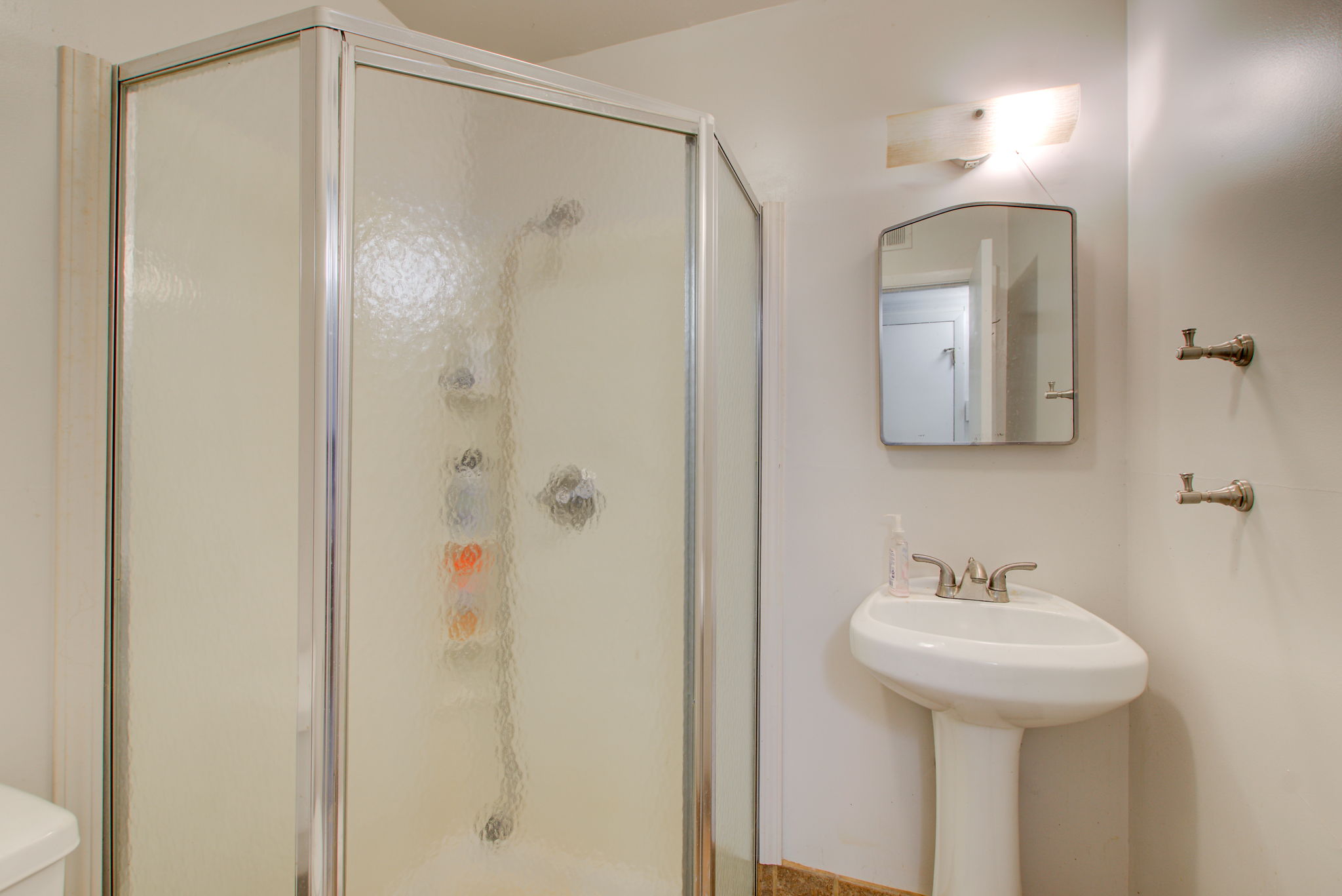 24 Terrace Level Full Bath