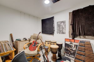 27 Terrace Level BR 3 A