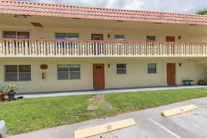  Photo 0