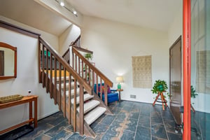 Southgate Dr-S3007-003.jpg