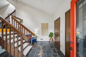 Southgate Dr-S3007-004.jpg