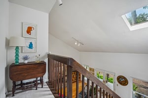 Southgate Dr-S3007-034.jpg