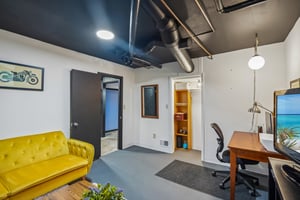 Southgate Dr-S3007-042.jpg