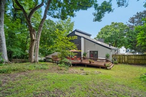 Southgate Dr-S3007-054.jpg