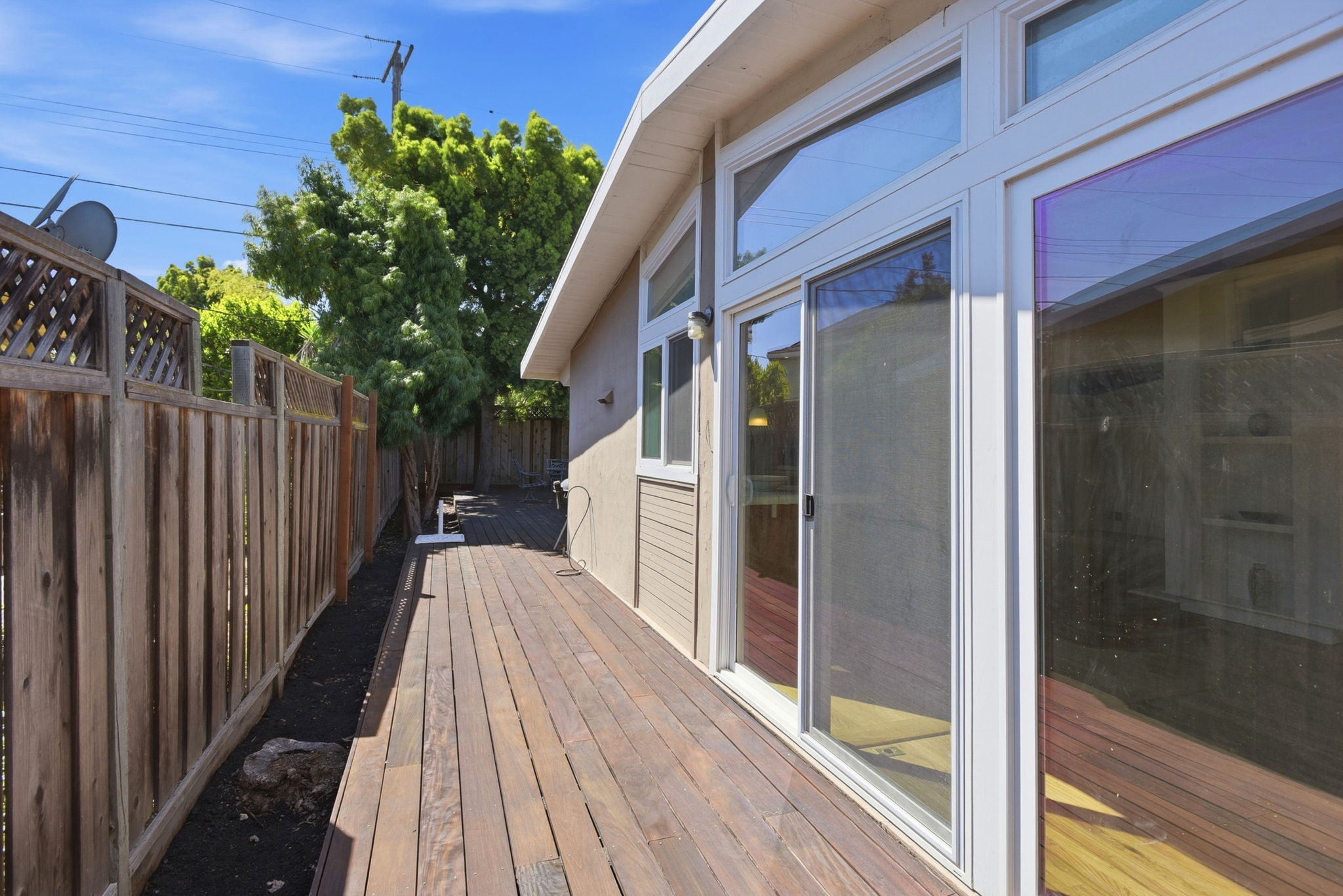 036_F8_3778 Corina Way