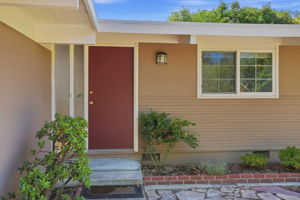 004_F8_3778 Corina Way