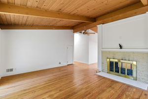 012_F8_3778 Corina Way