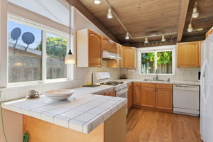 014_F8_3778 Corina Way