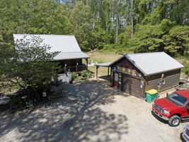  Photo 42