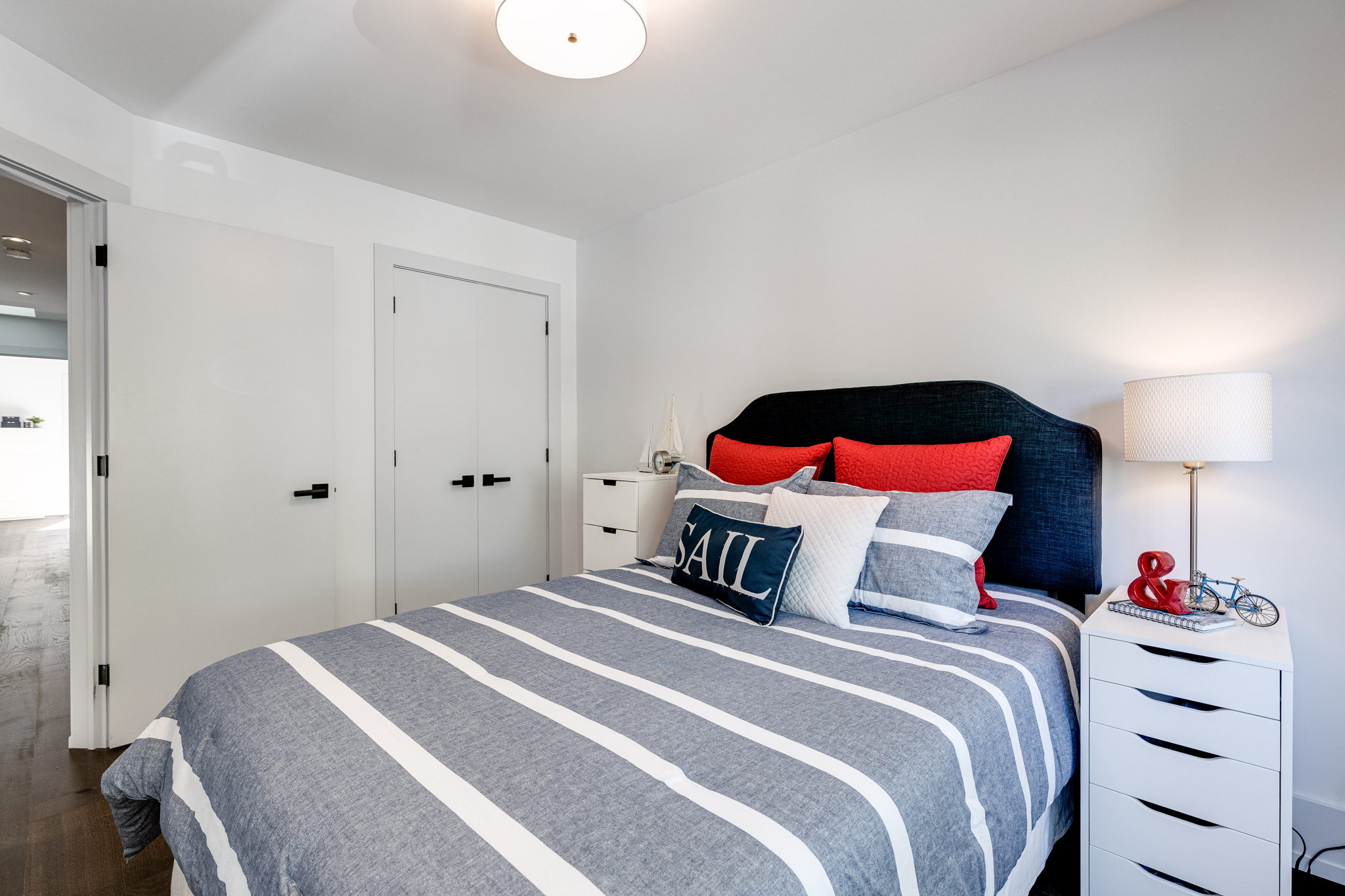 Toronto property showcase — delivered property photograph 27