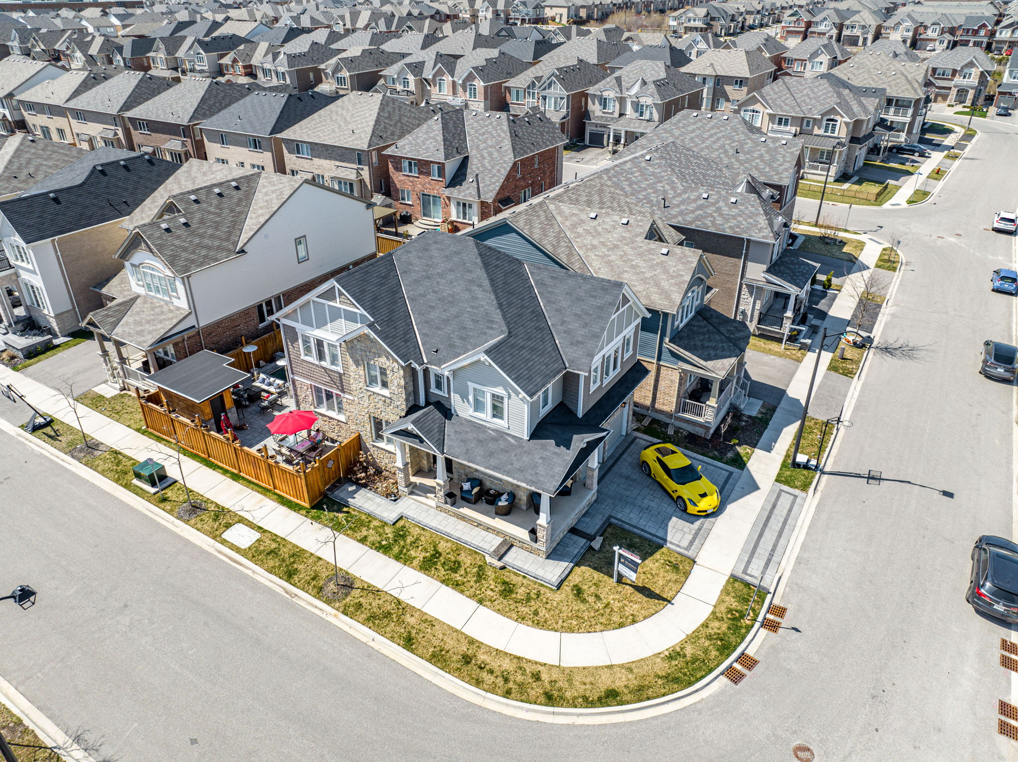 378 Hinton Terrace Milton, ON L9T 7K6