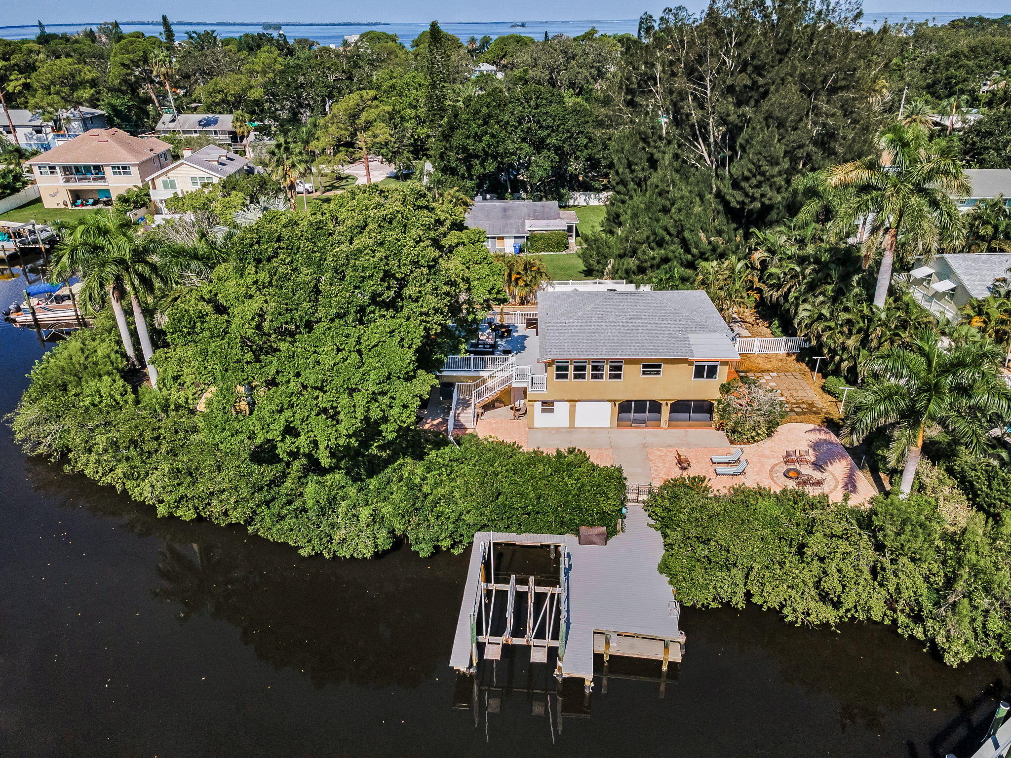 Aerial (23)