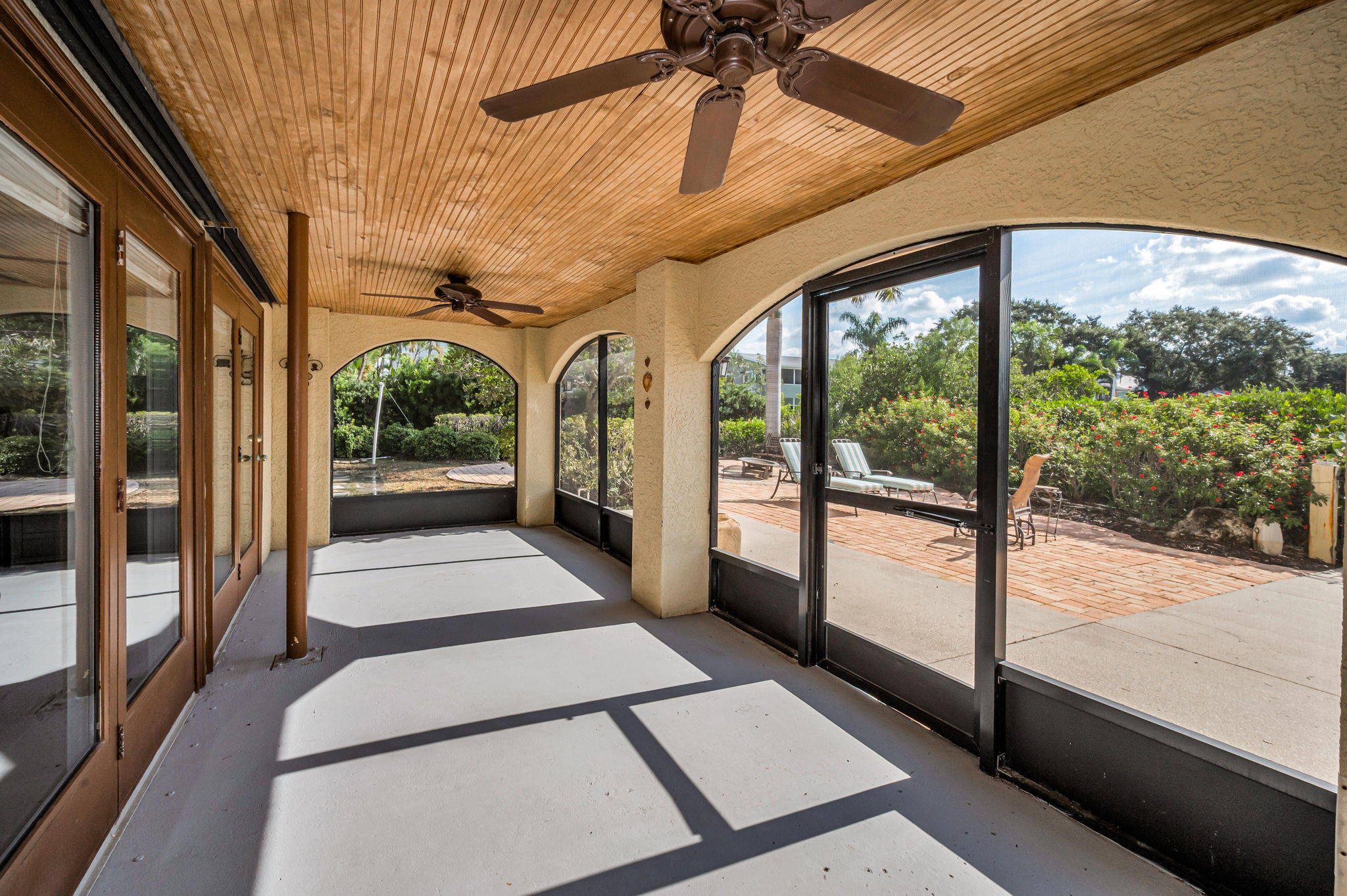 Lanai1