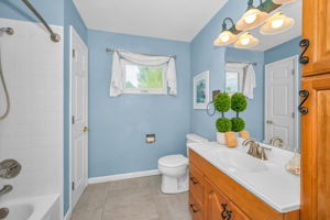 Bathroom2