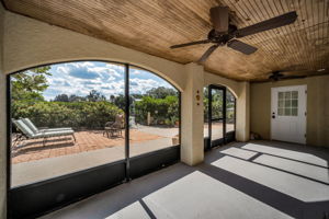 Lanai2