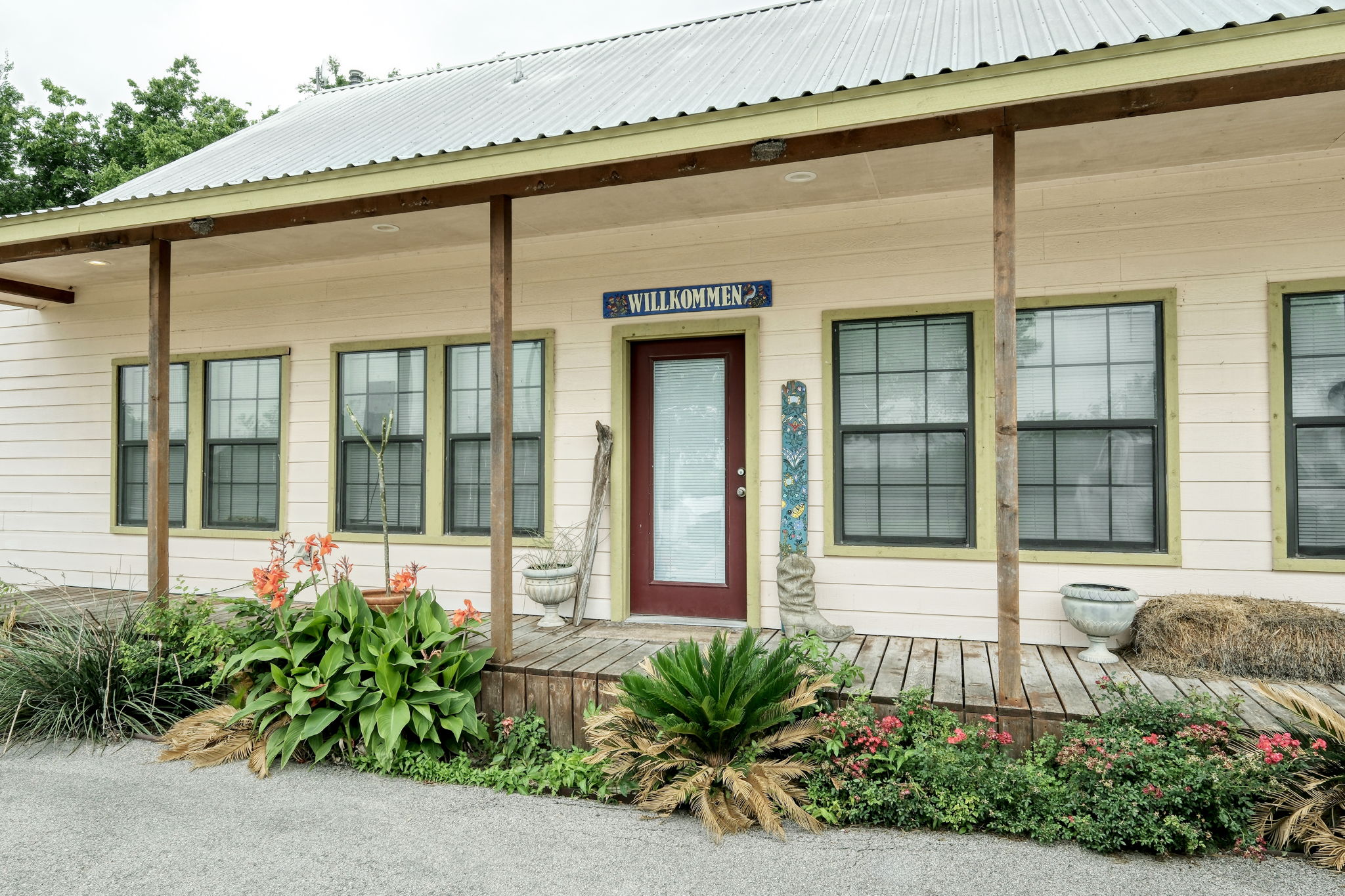 Side Entry
