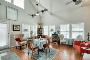 Living/Main Area