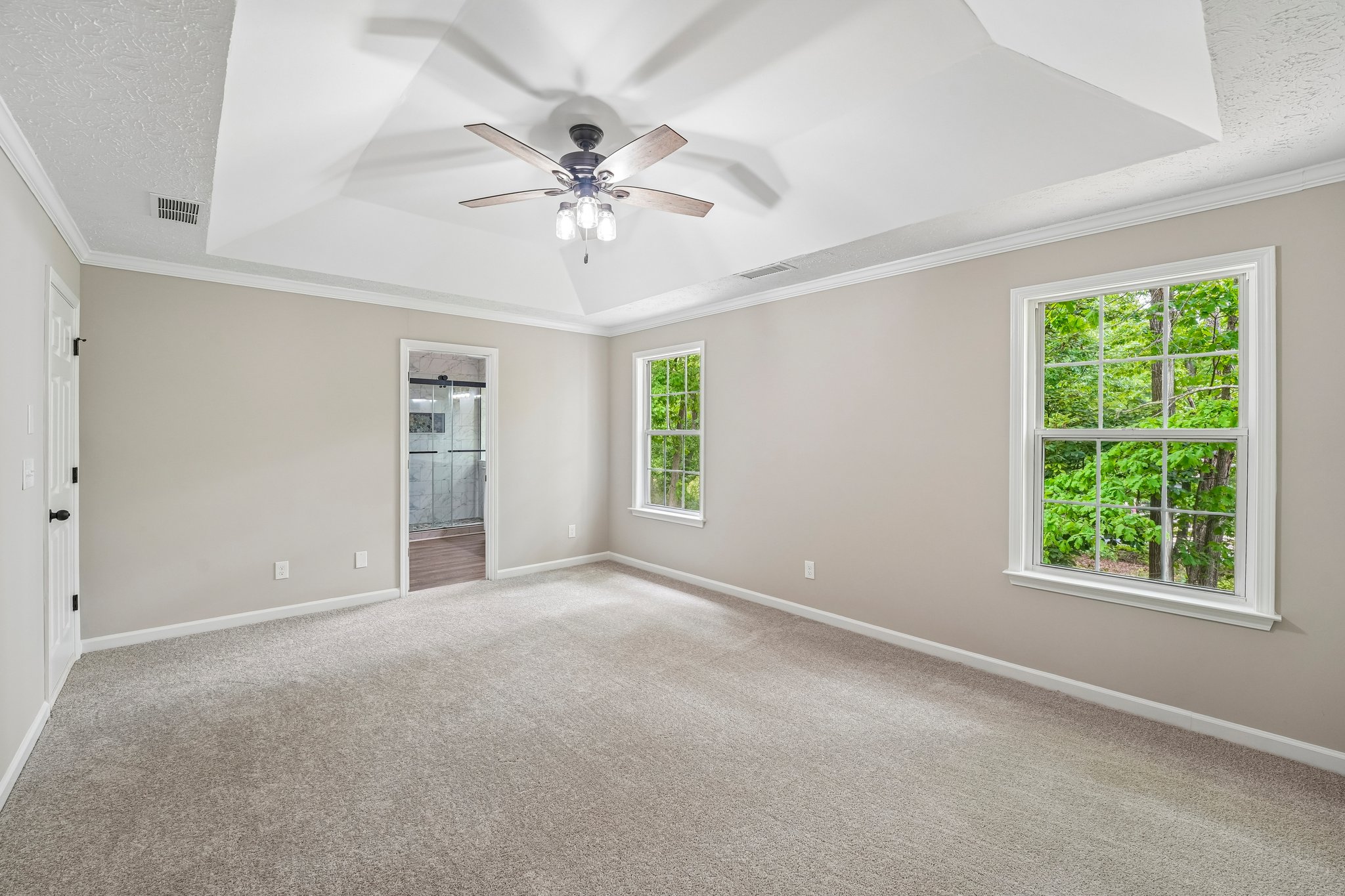 Wake Robin Way-S2504-038.jpg
