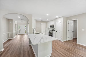 Wake Robin Way-S2504-017.jpg