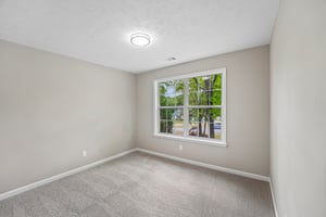 Wake Robin Way-S2504-032.jpg