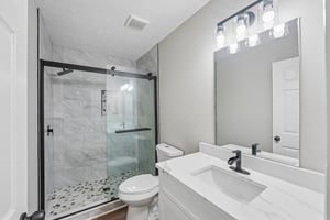 Wake Robin Way-S2504-035.jpg