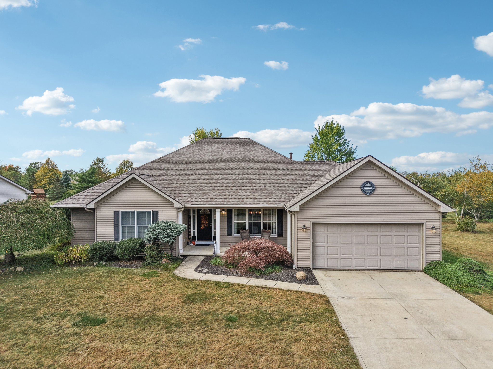 Briar Lakes Dr-S0710-069.jpg