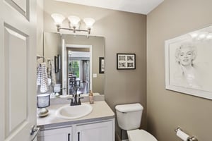 Briar Lakes Dr-S0710-027.jpg