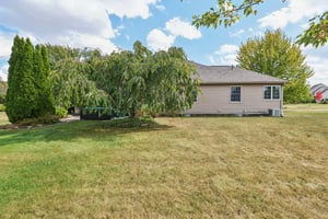 Briar Lakes Dr-S0710-065.jpg