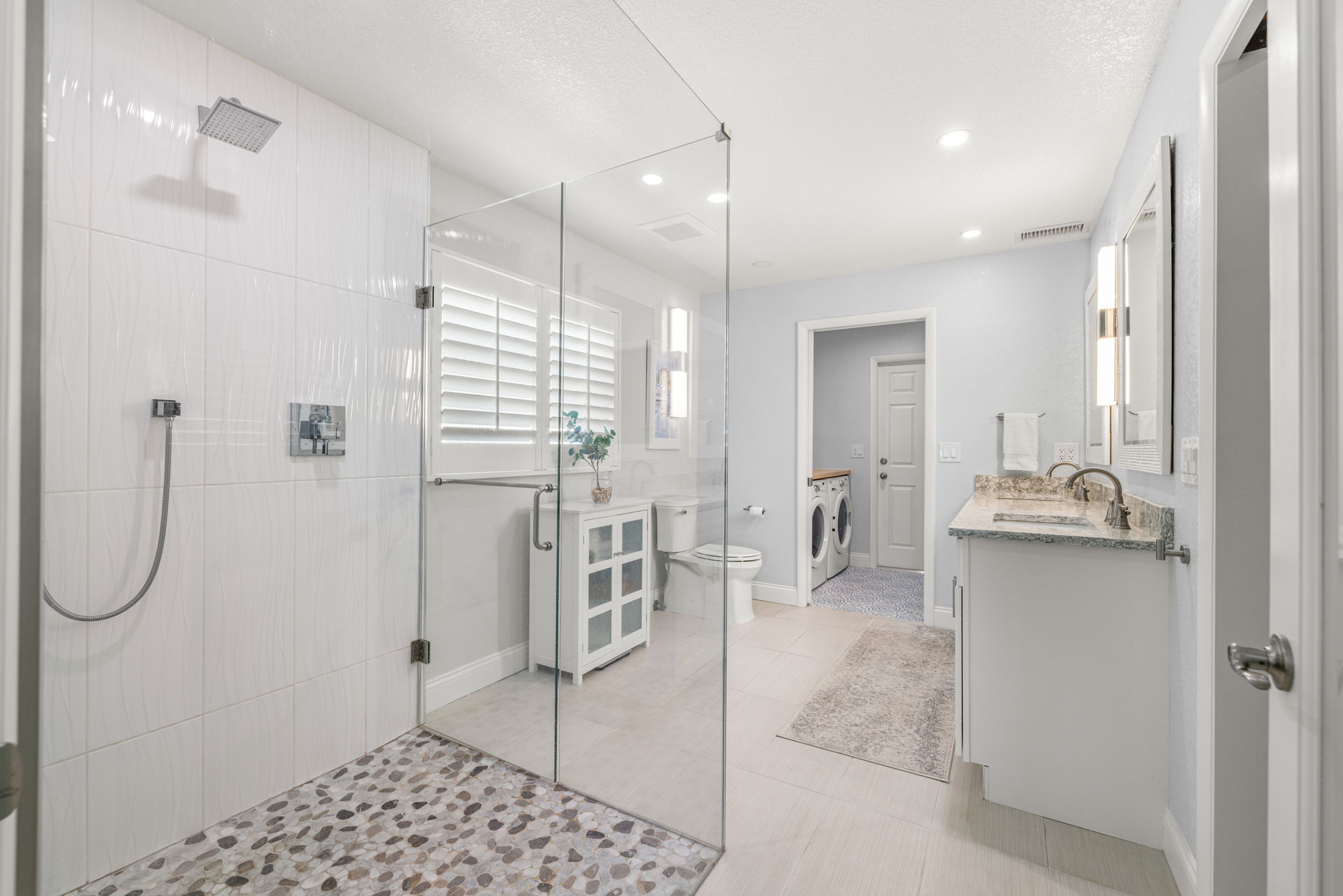 18 - 3784 42nd Ave S, St. Petersburg, FL 33711