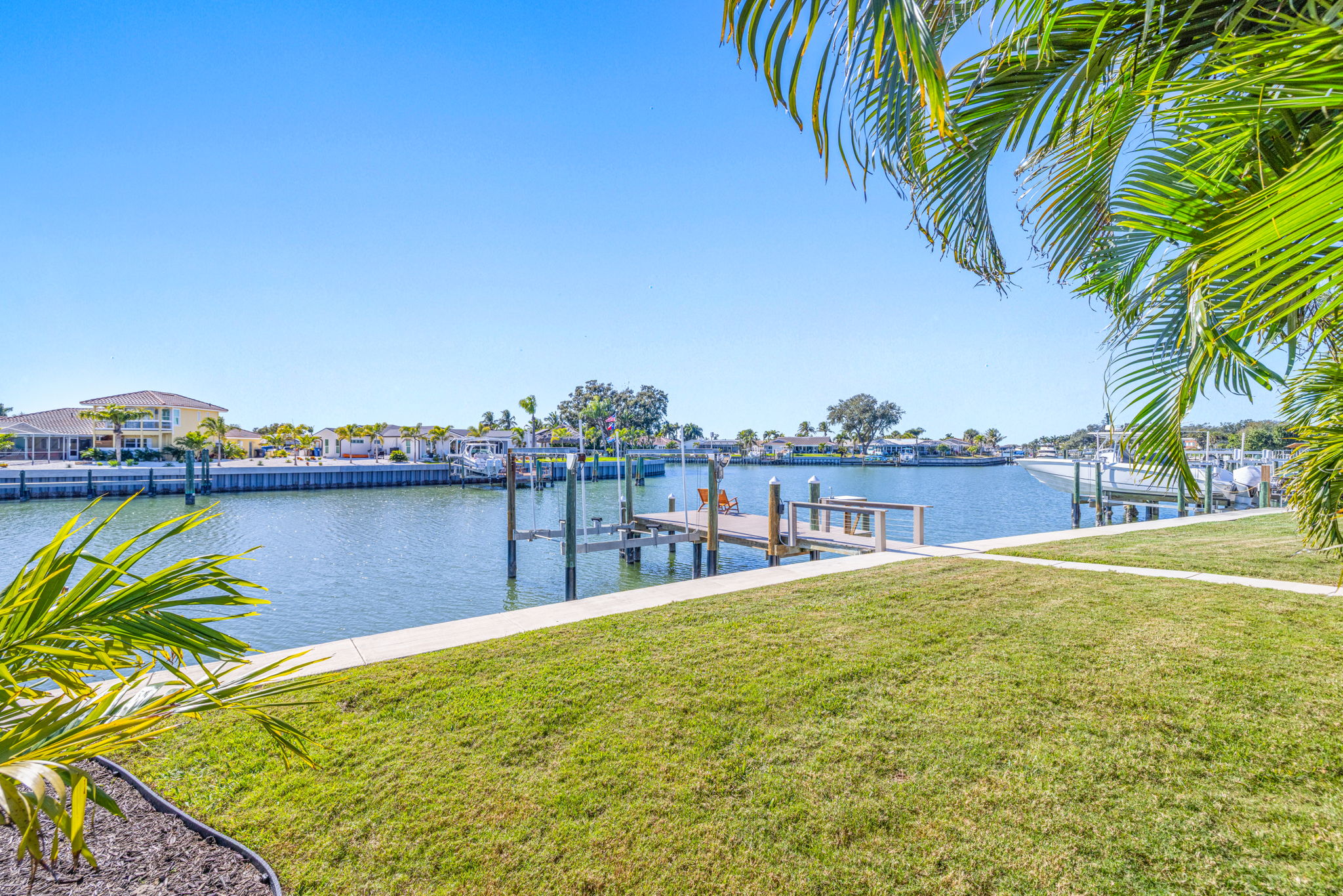 32 - 3784 42nd Ave S, St. Petersburg, FL 33711