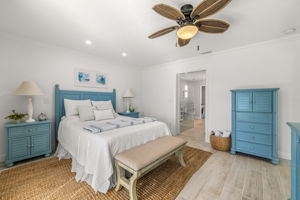 17 - 3784 42nd Ave S, St. Petersburg, FL 33711