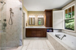 Photo 81